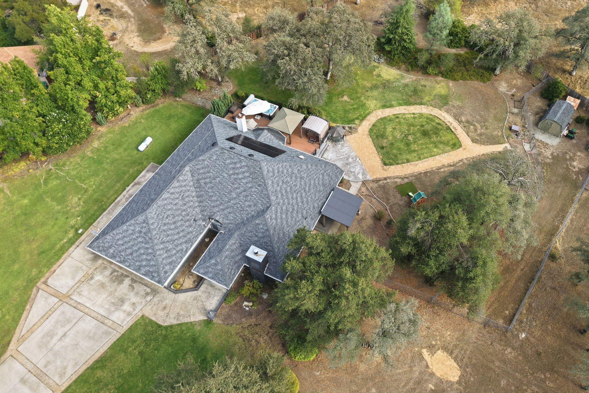 main property photo 51