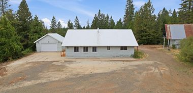 image of property with 3 Bed | 3 Bath | 2,200 Sqft