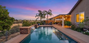 image of property with 4 Bed | 2 Bath | 1,881 Sqft