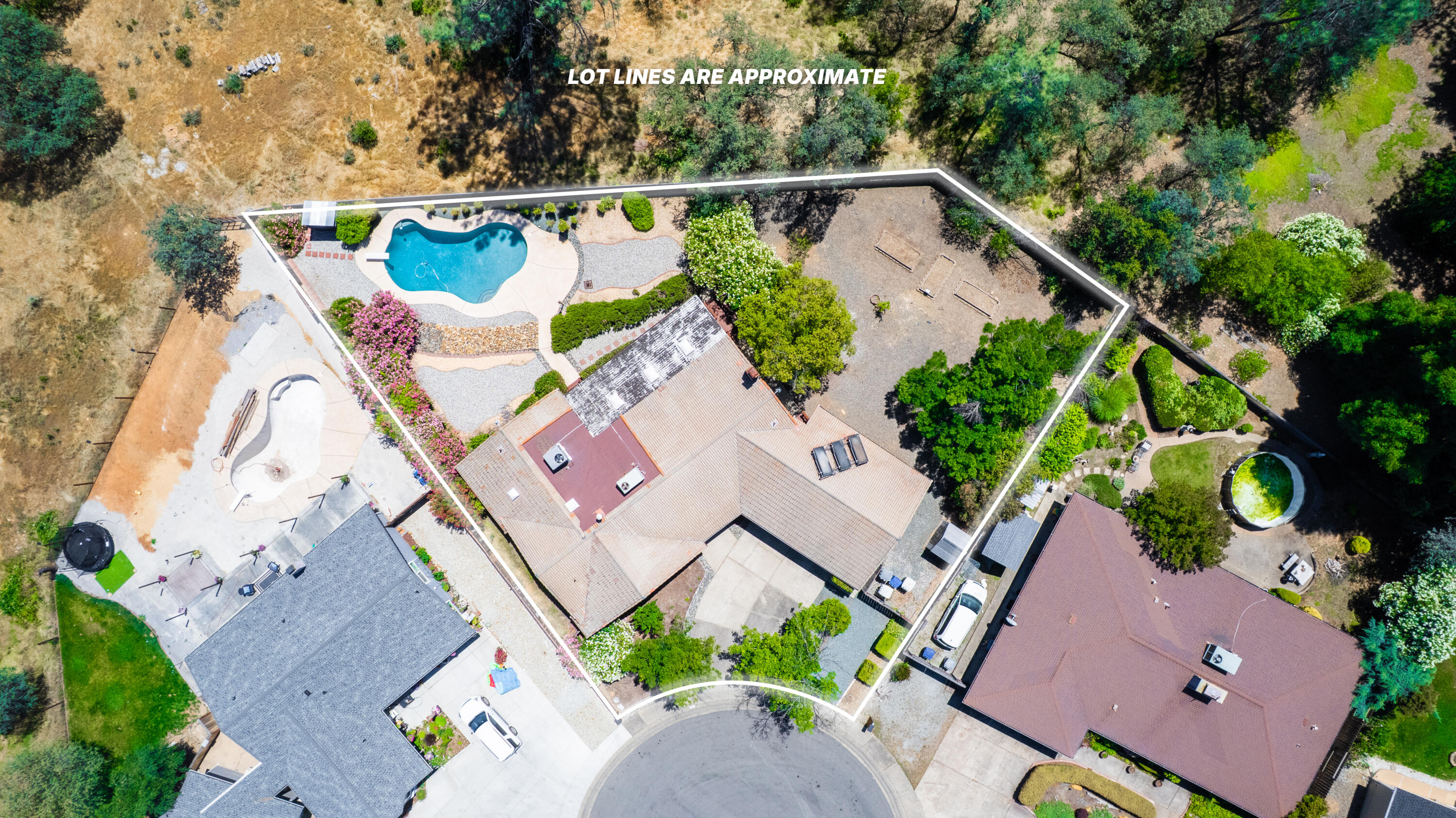 main property photo 51