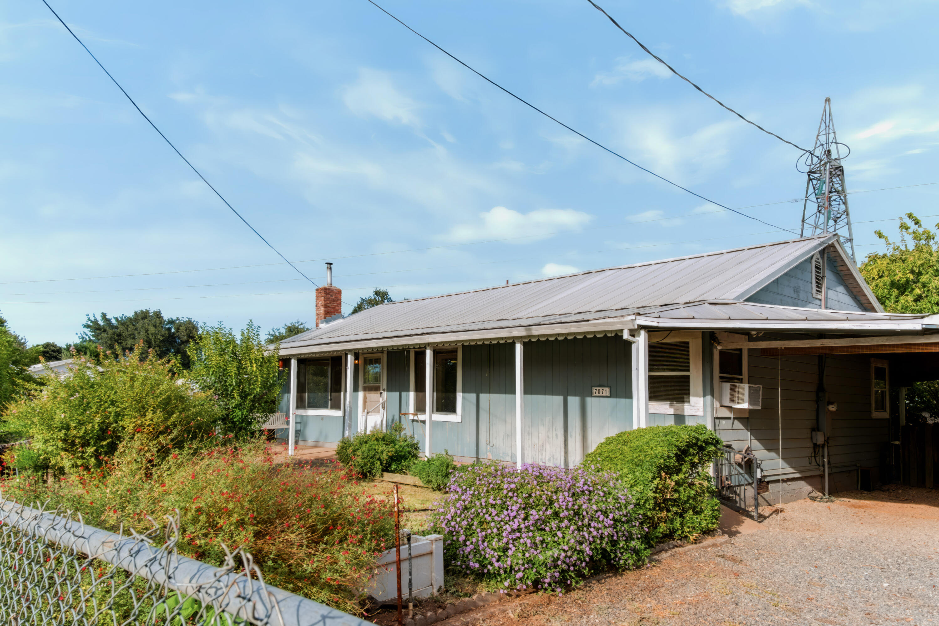 main property photo 39