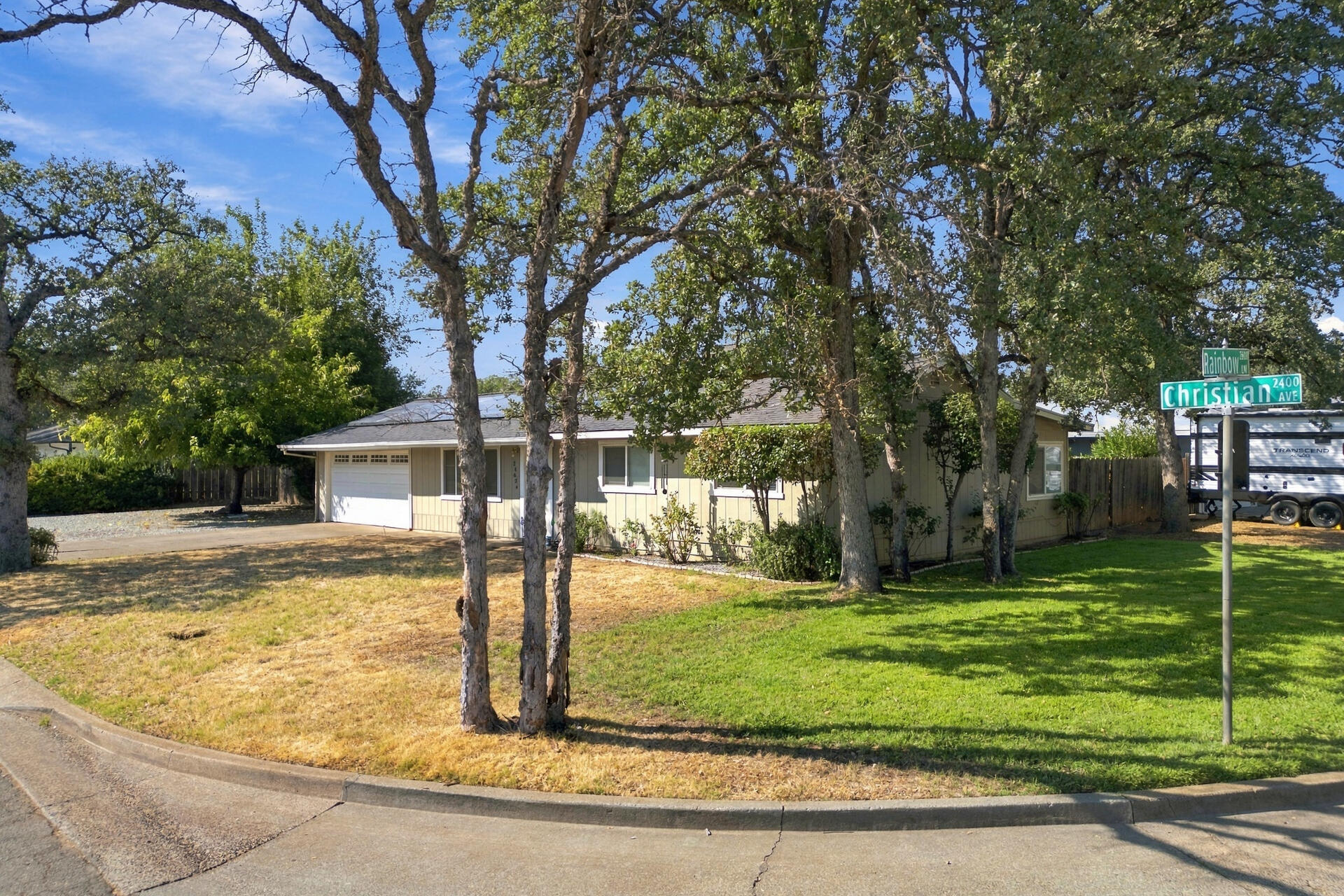 main property photo 30