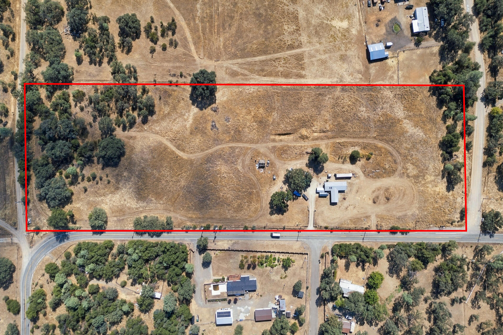 main property photo 19
