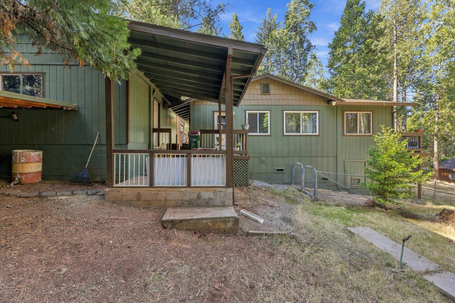 main property photo 33
