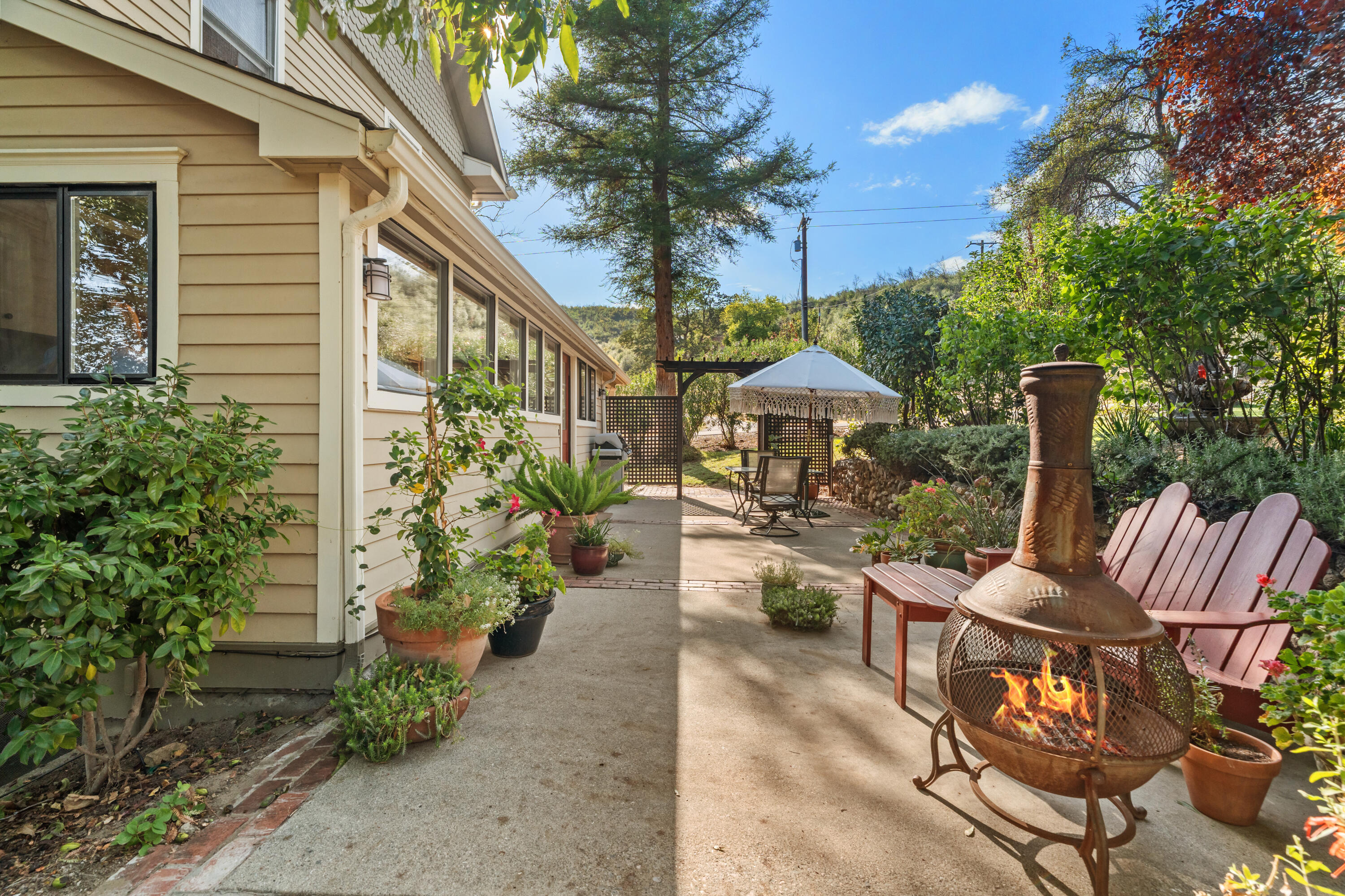 main property photo 59