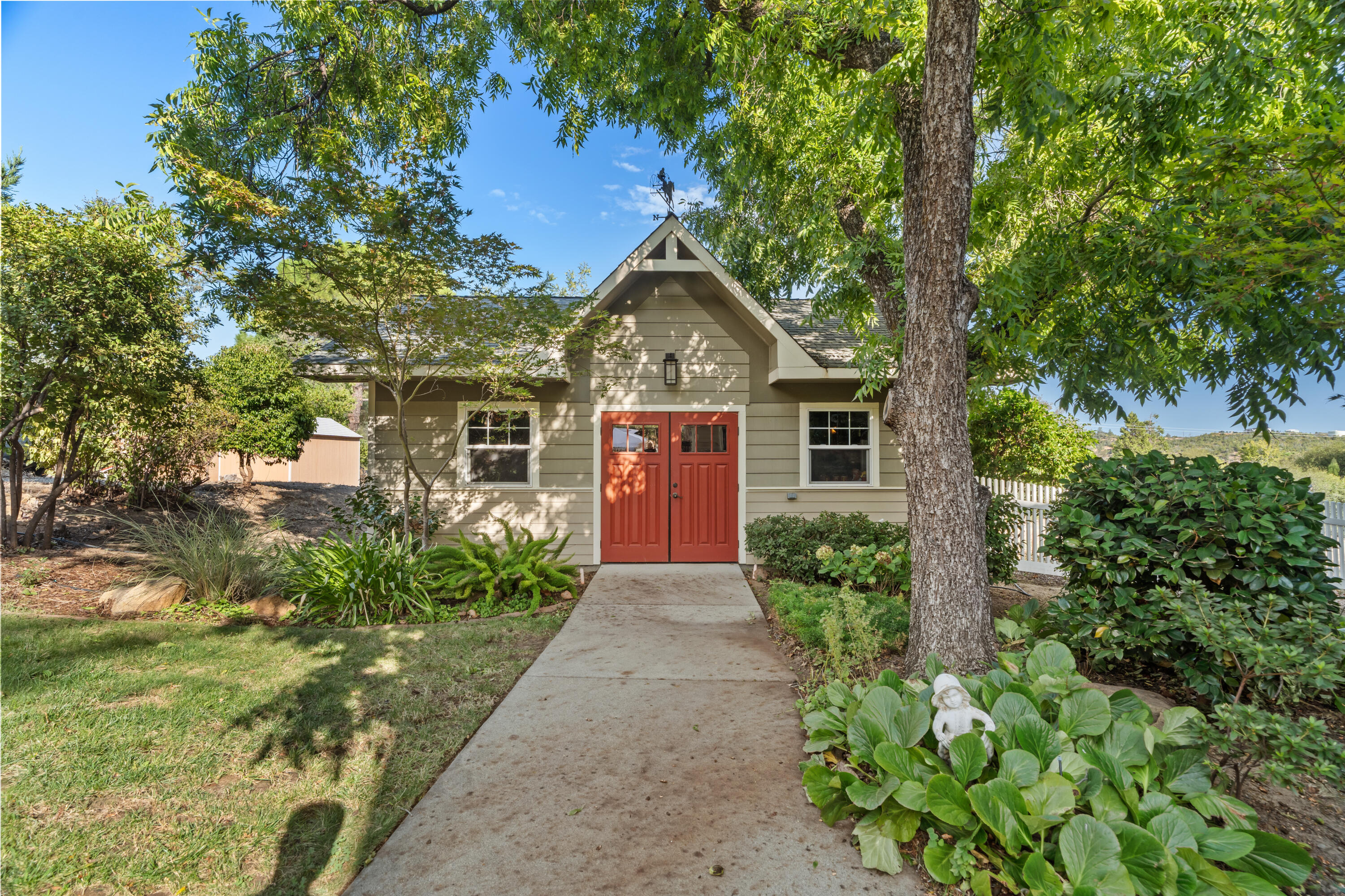 main property photo 64