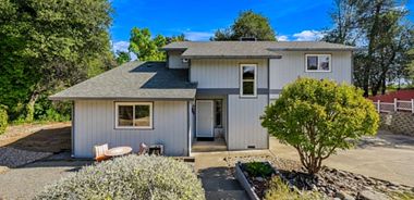 image of property with 3 Bed | 2 Bath | 1,427 Sqft