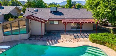 image of property with 4 Bed | 2 Bath | 1,871 Sqft