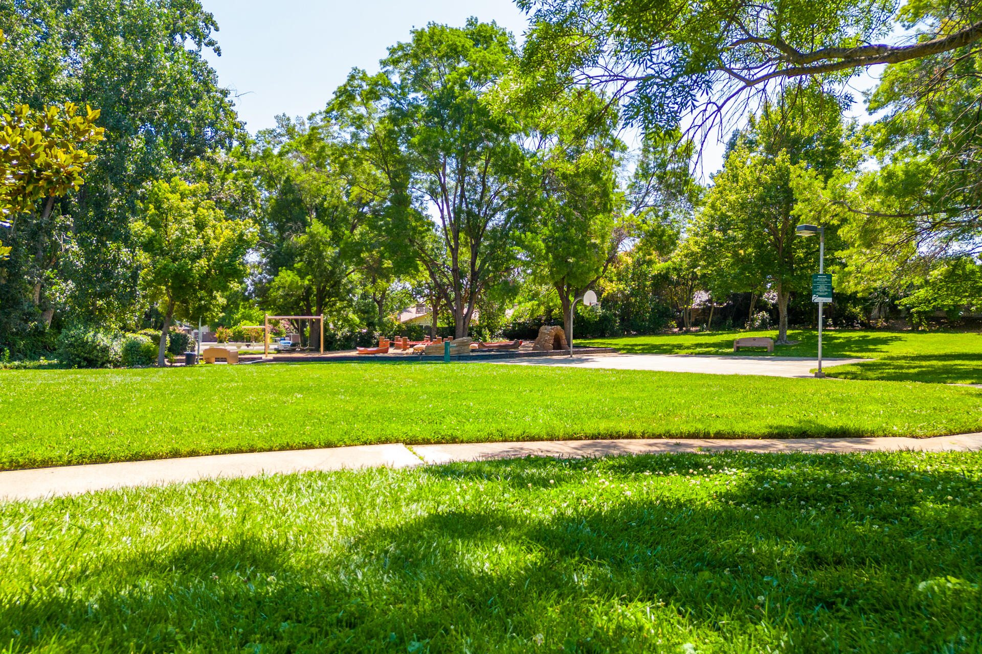 main property photo 43