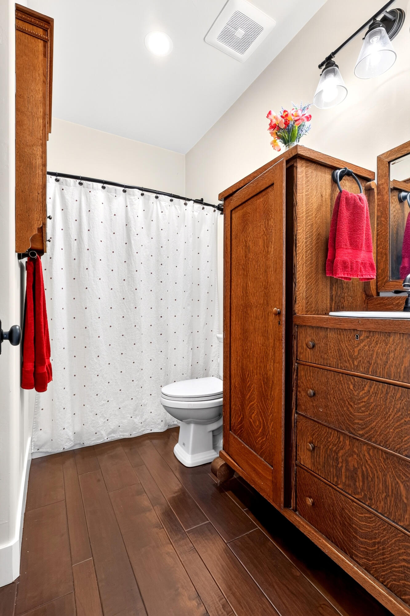 main property photo 54