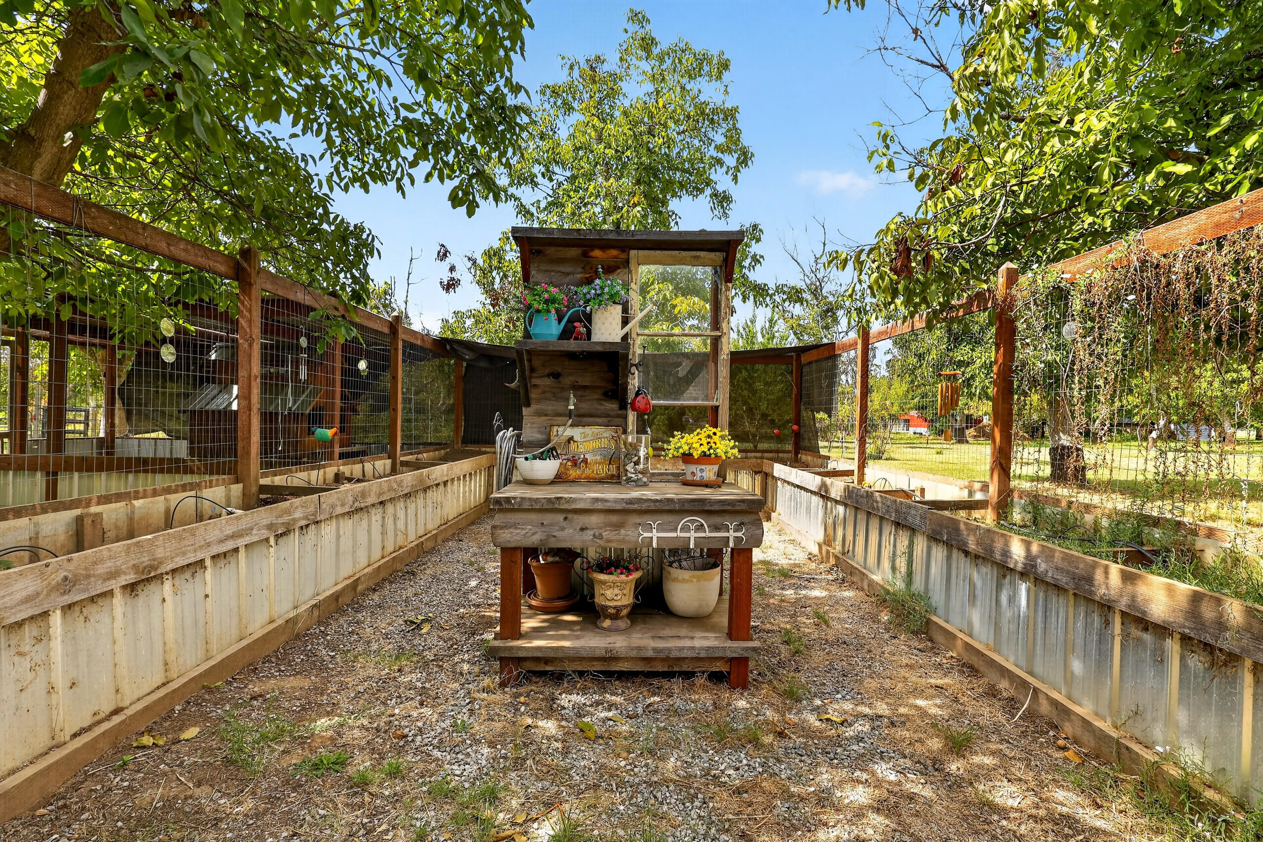 main property photo 69