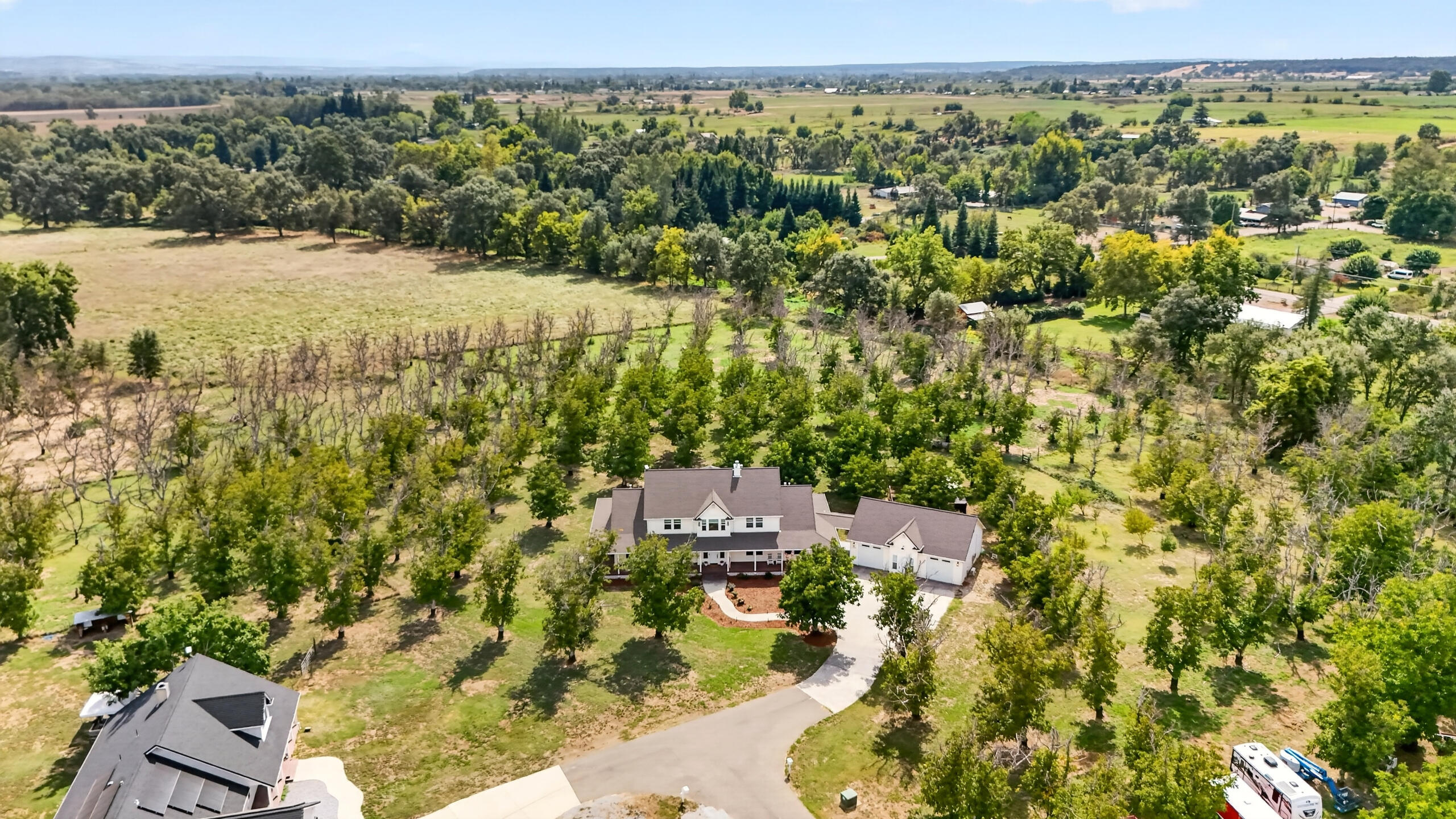 main property photo 81