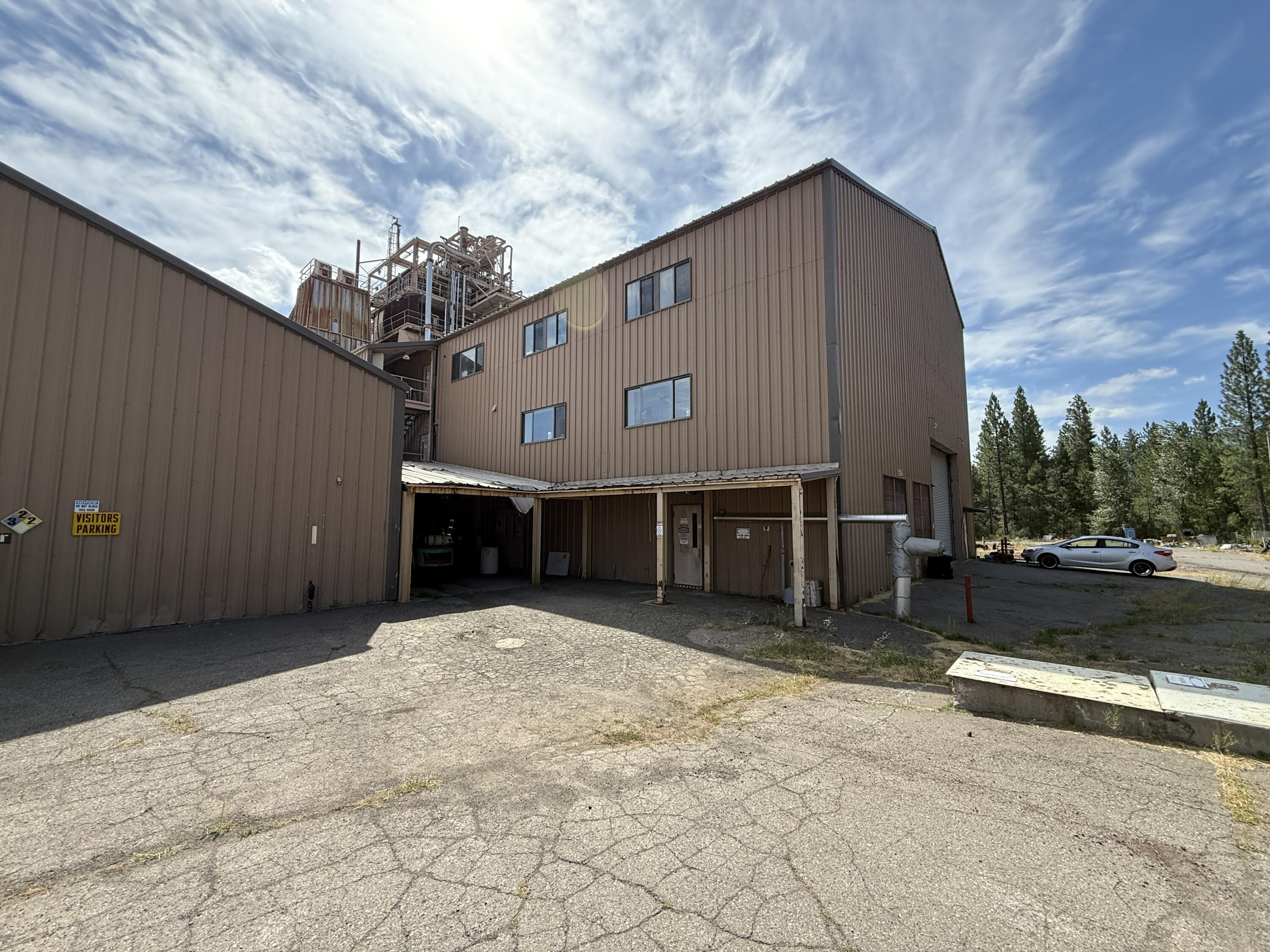 main property photo 4