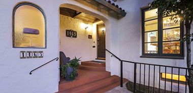 image of property with 4 Bed | 4 Bath | 2,564 Sqft