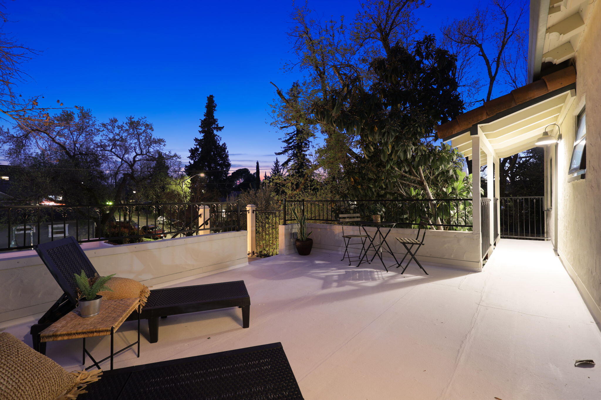 main property photo 109