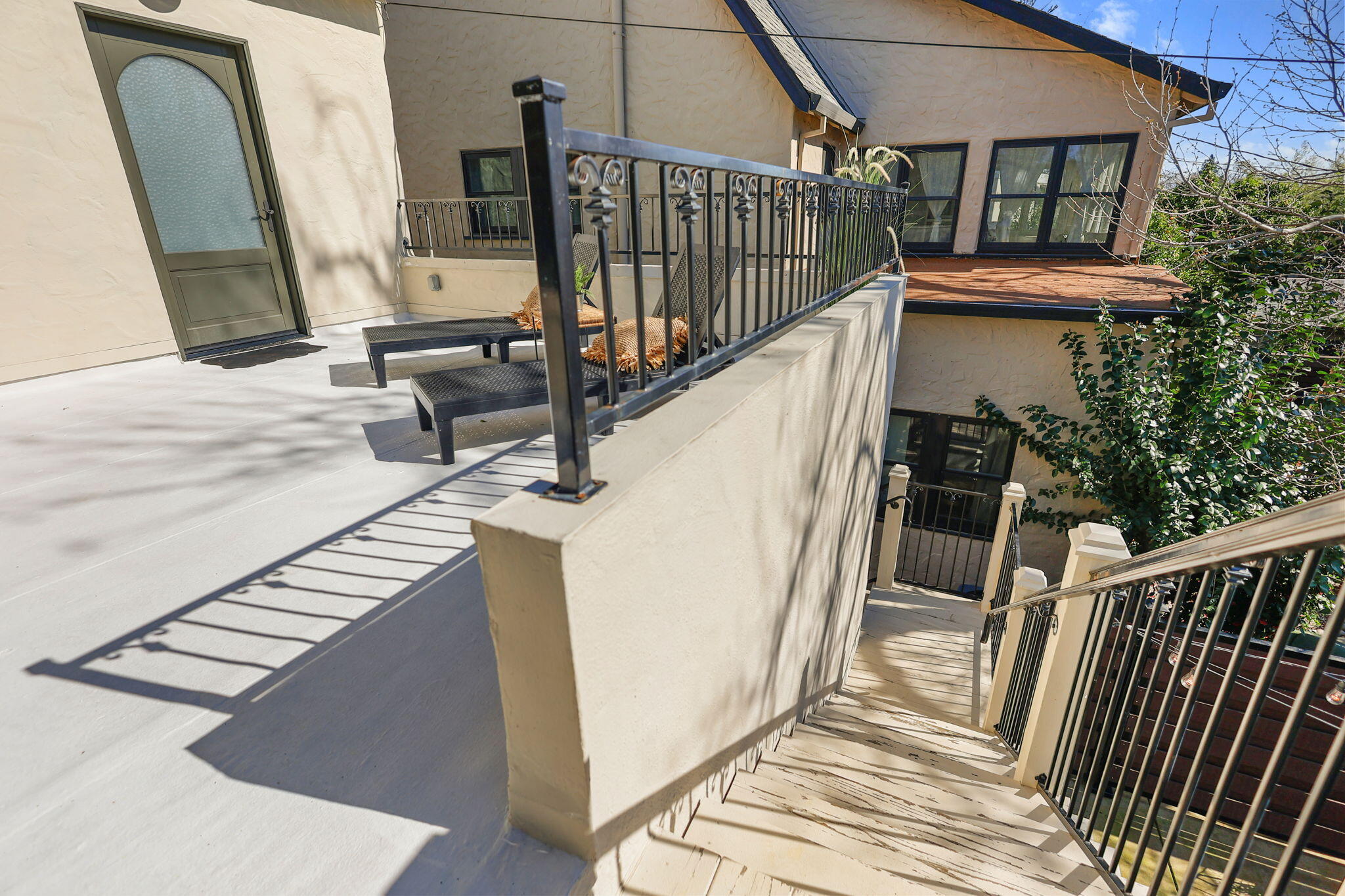 main property photo 112