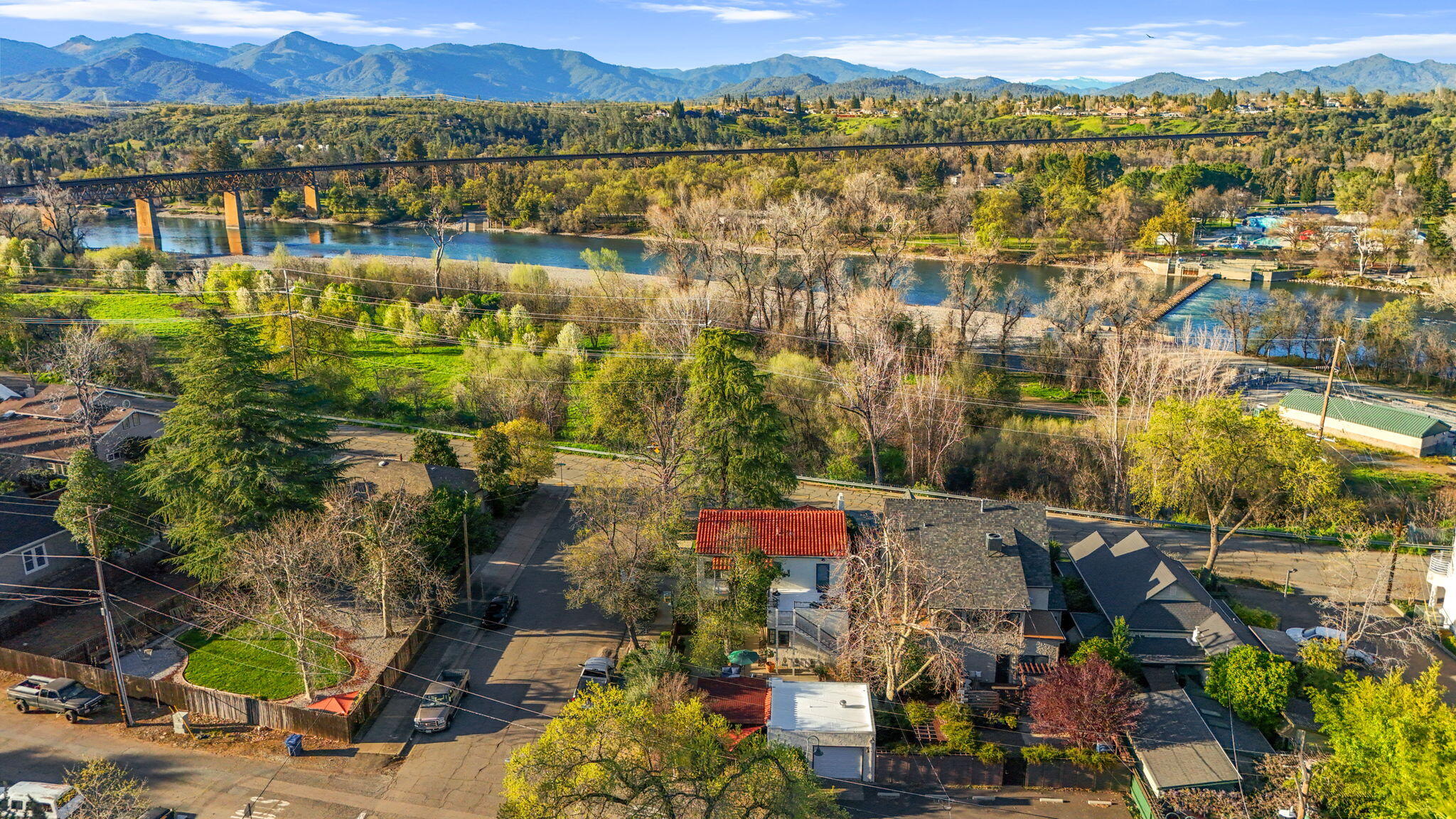 main property photo 163