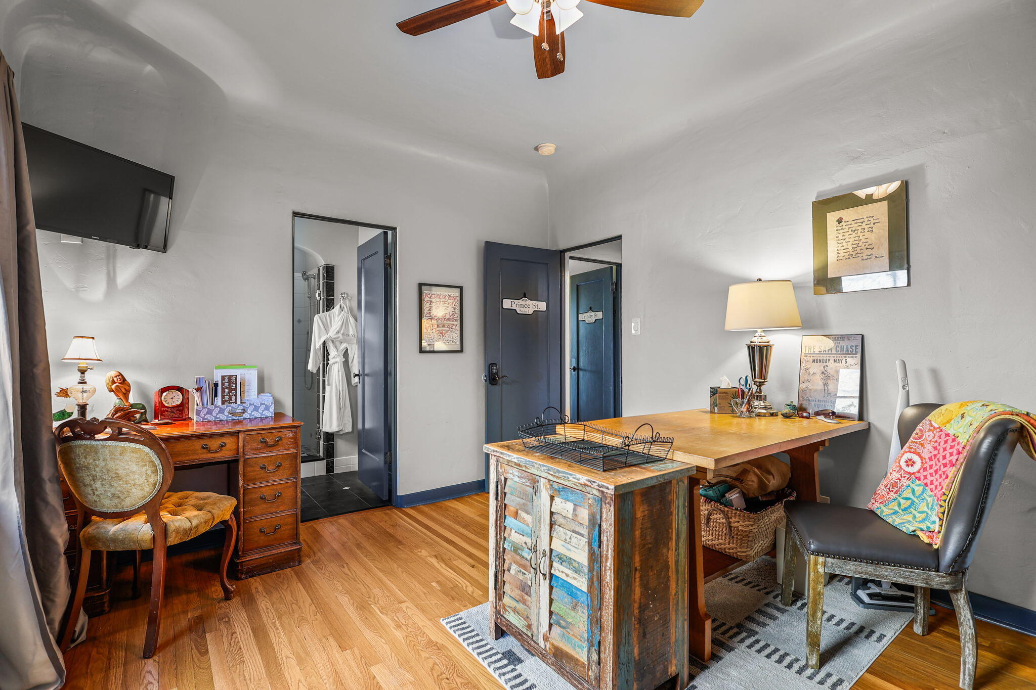 main property photo 27