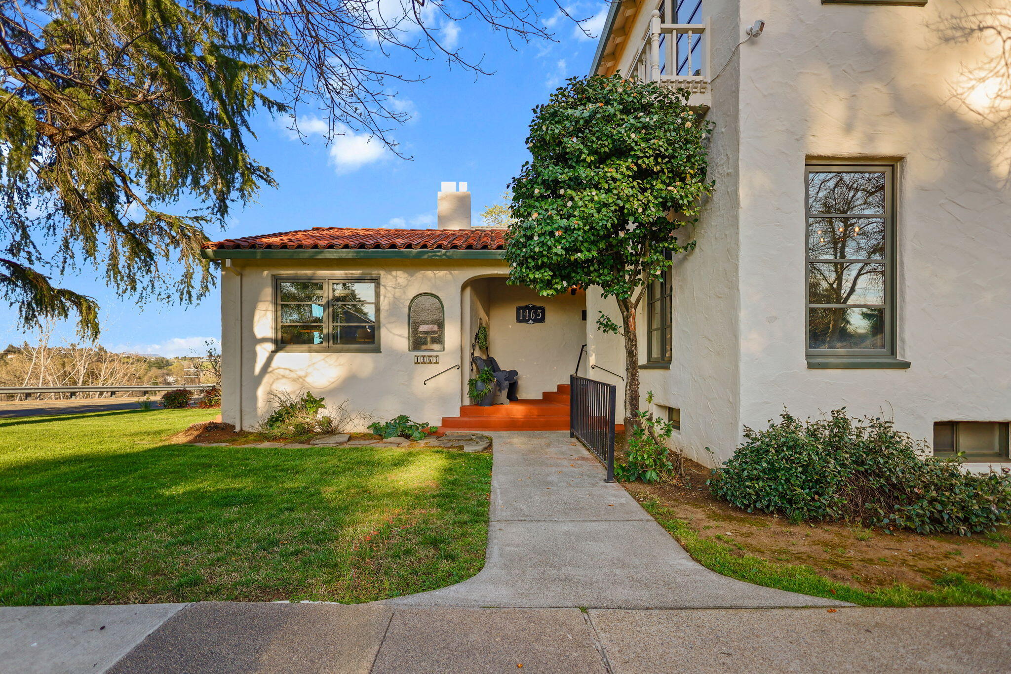 main property photo 52