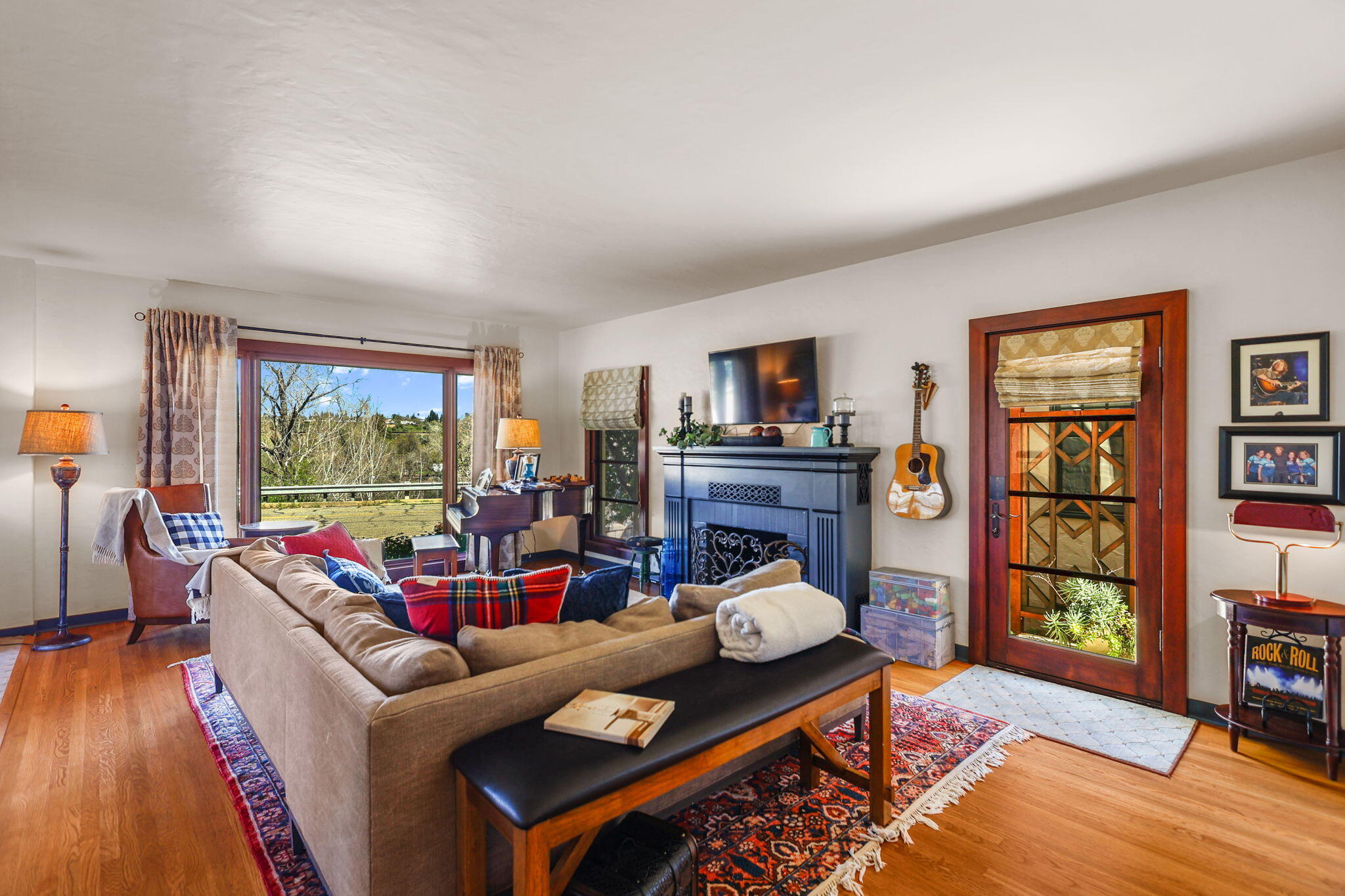 main property photo 78