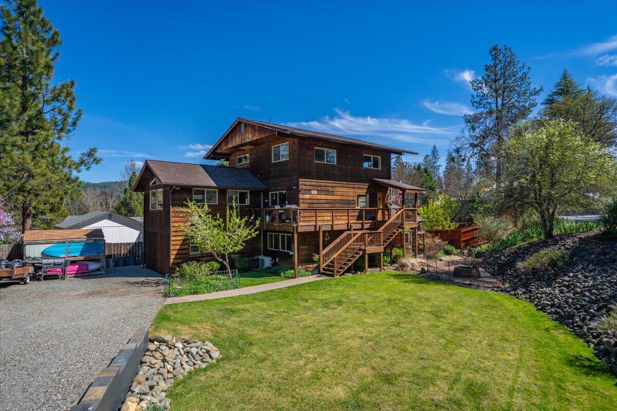 main property photo 77
