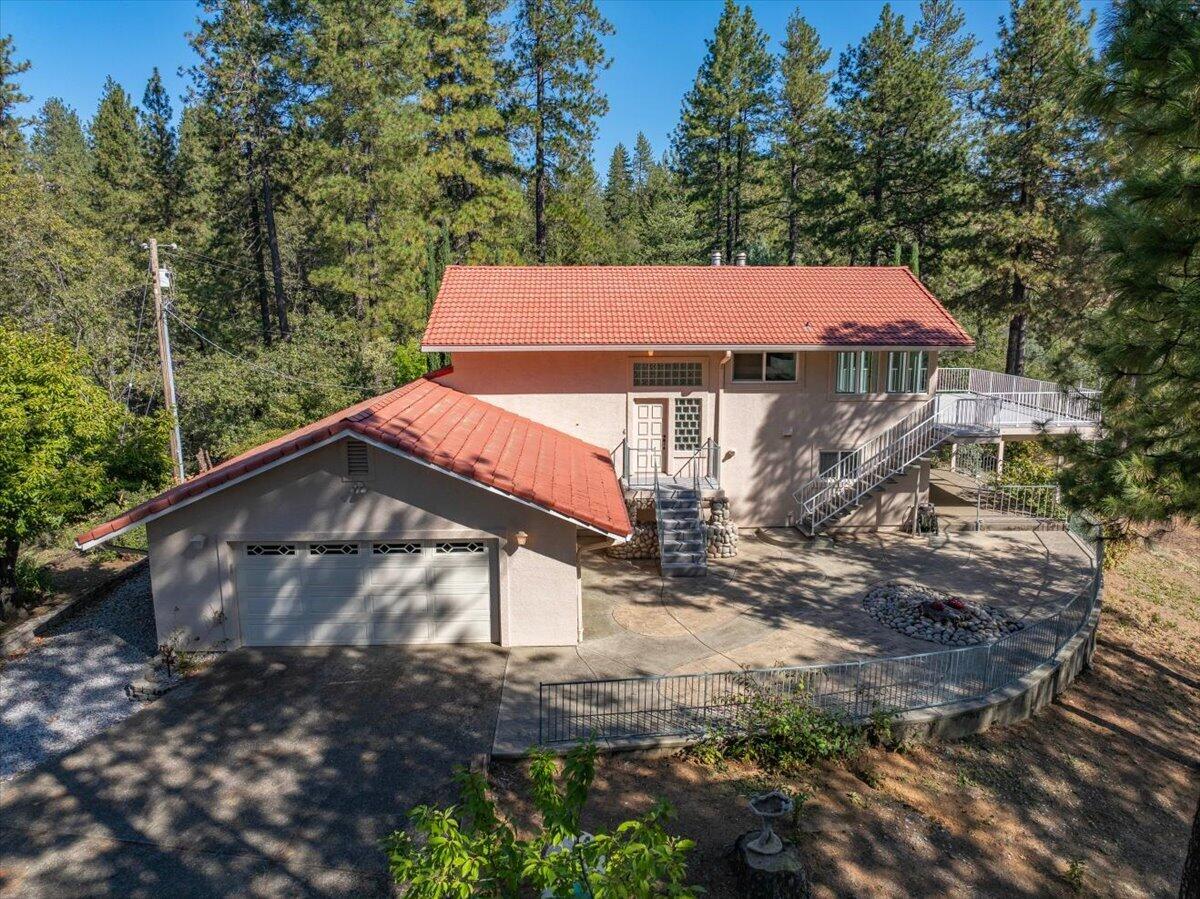 main property photo 49