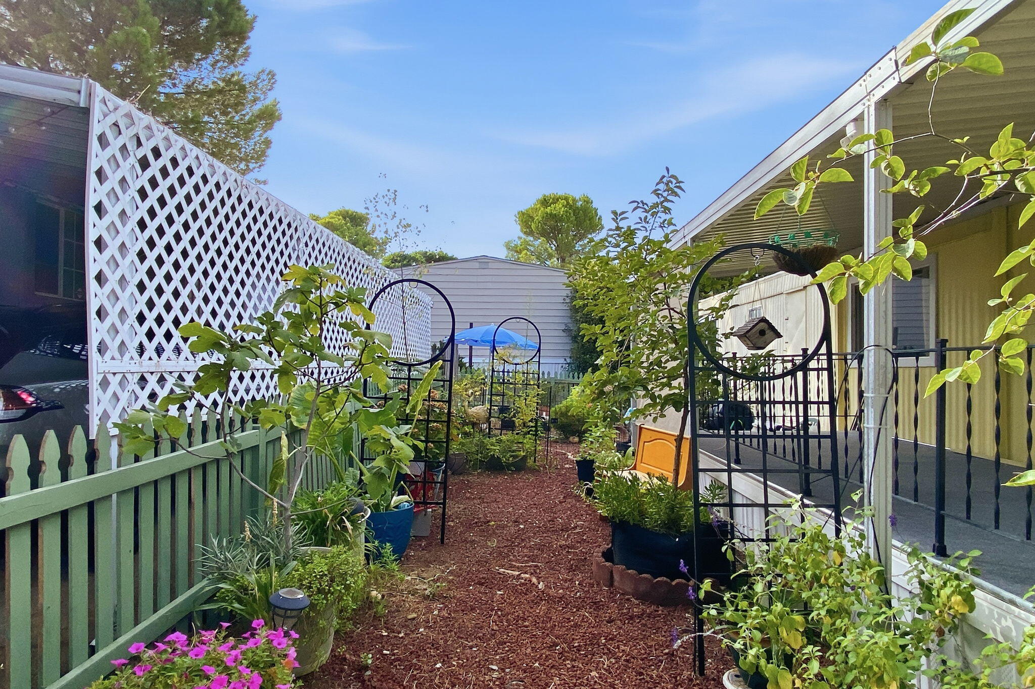 main property photo 16
