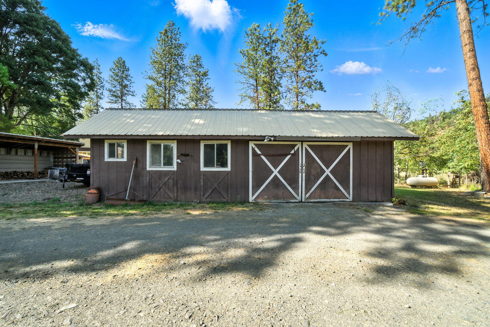 main property photo 56