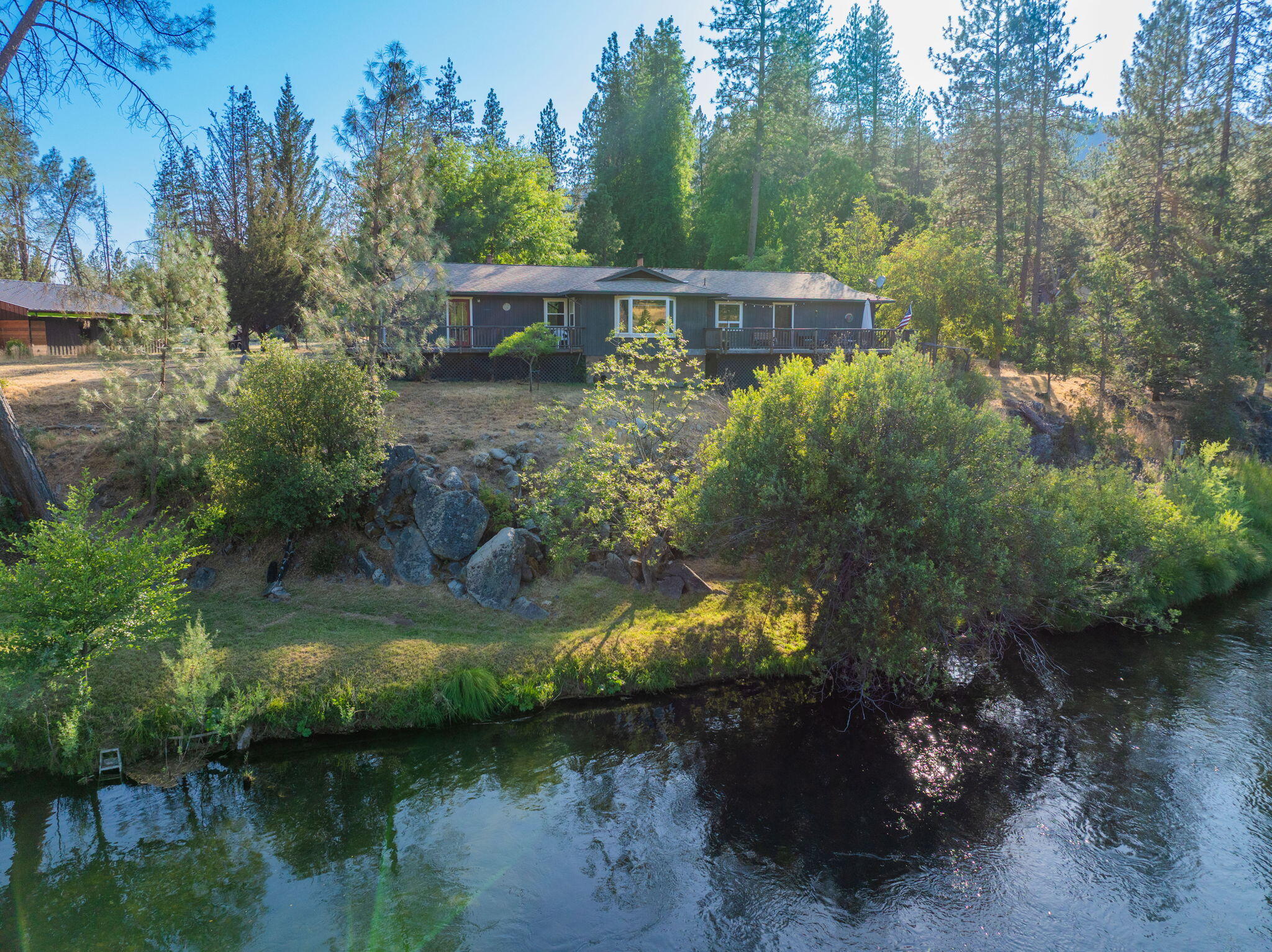 main property photo 68