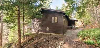 image of property with 2 Bed | 2 Bath | 1,300 Sqft