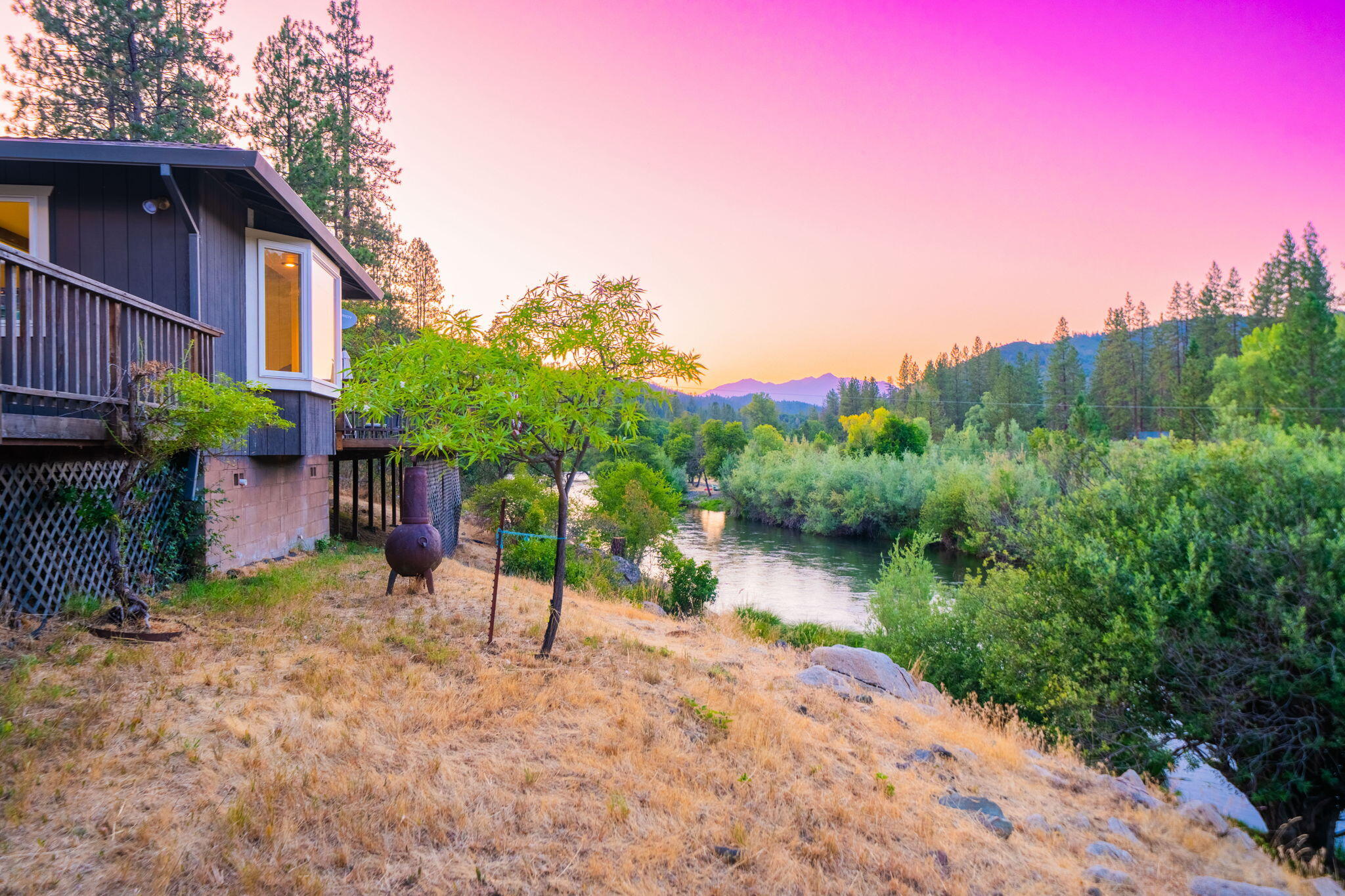 main property photo 98