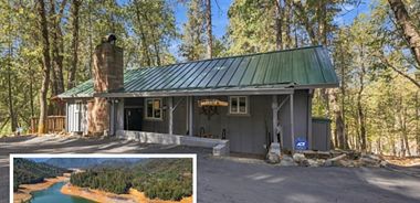 image of property with 1 Bed | 2 Bath | 920 Sqft