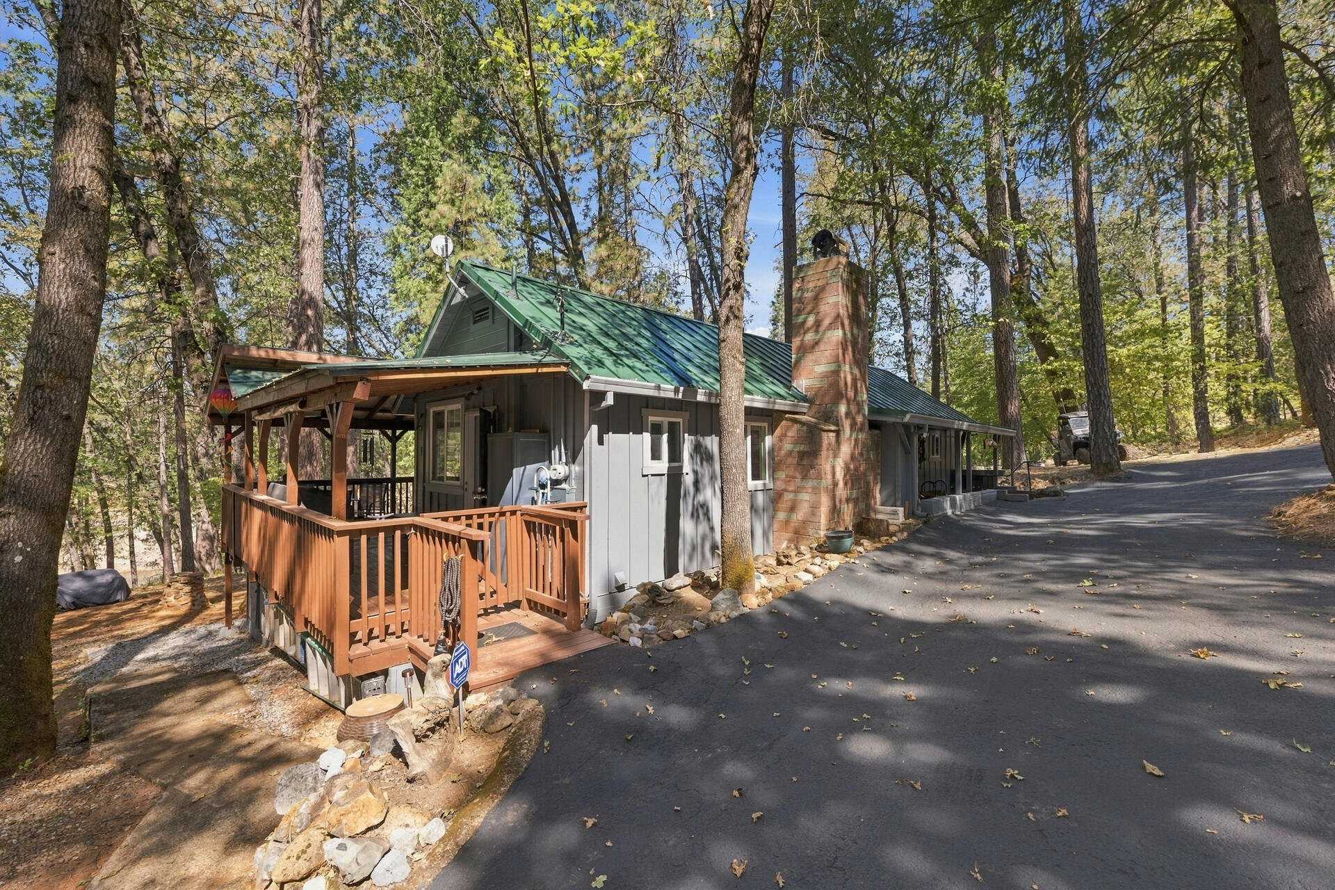 main property photo 26