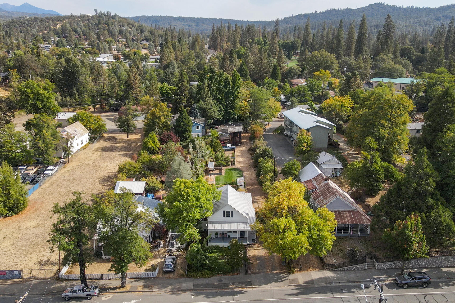 main property photo 113