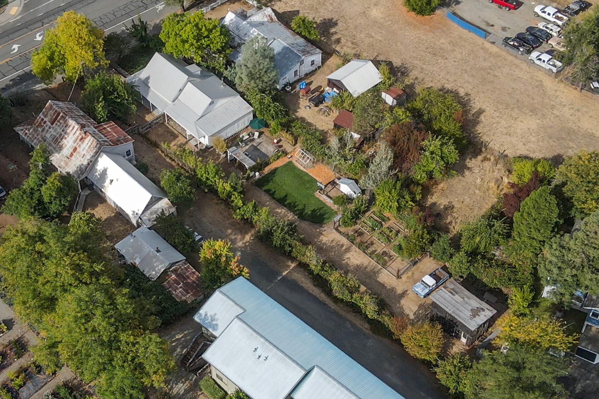main property photo 116