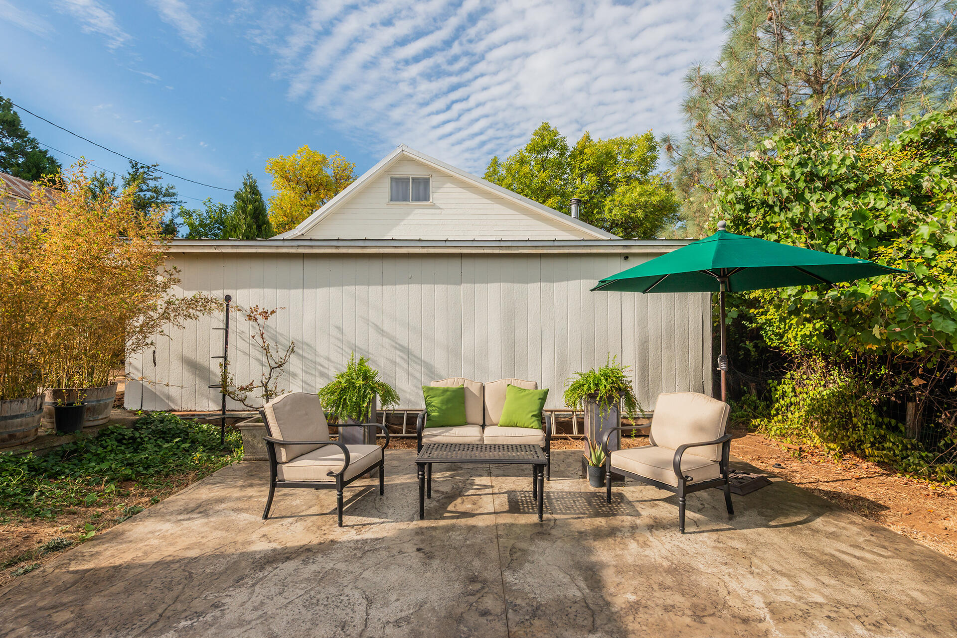 main property photo 48