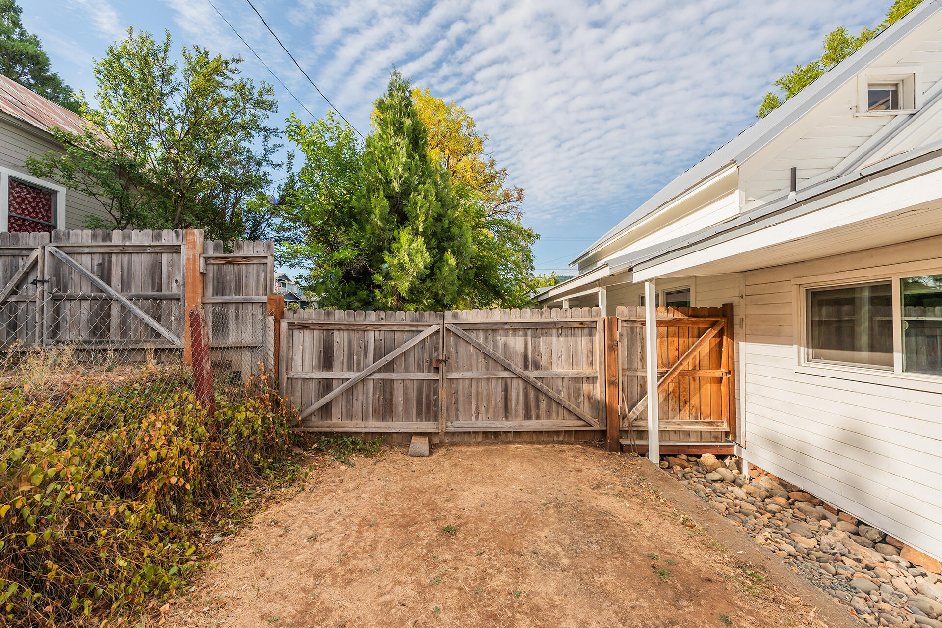 main property photo 56