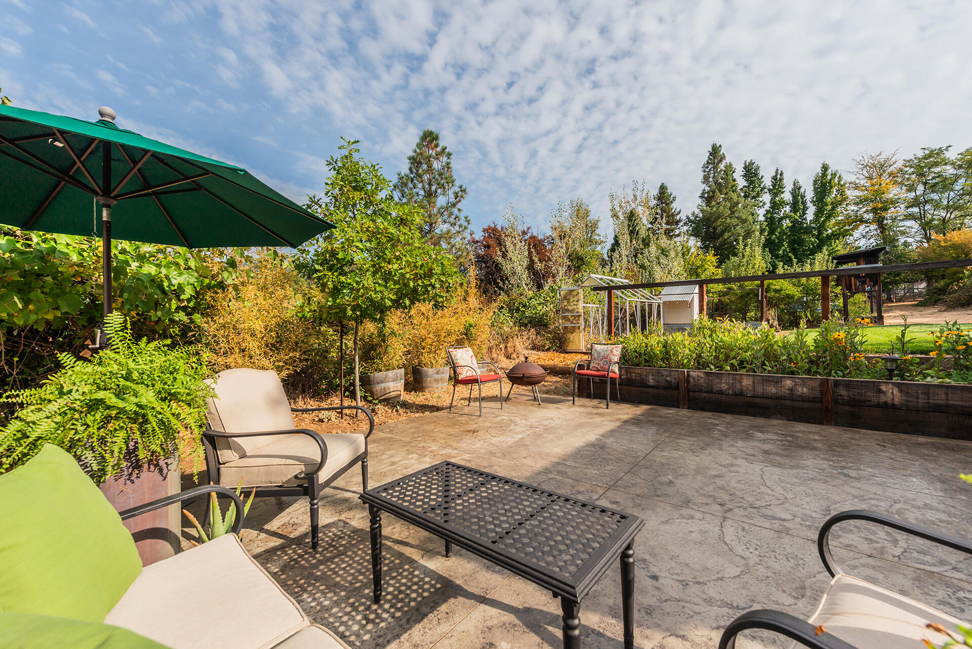 main property photo 60