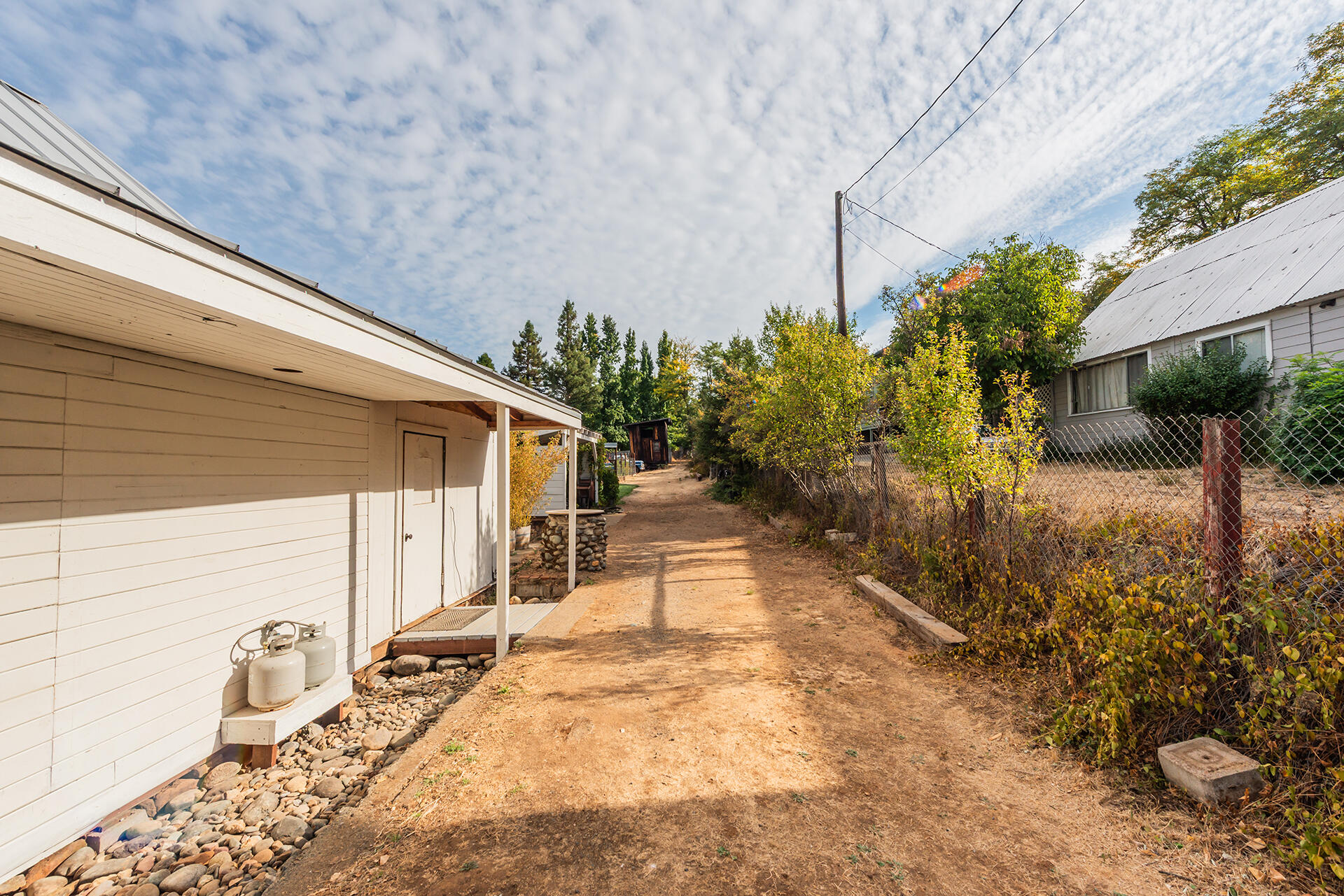 main property photo 61