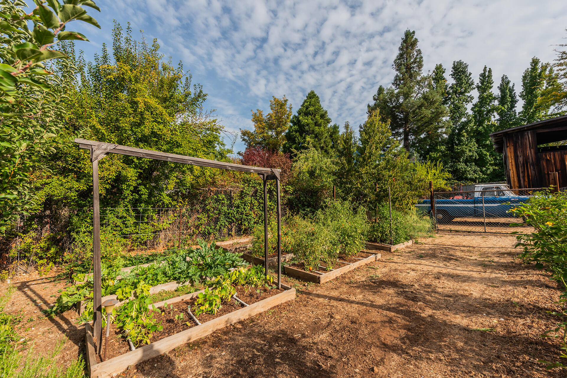 main property photo 73