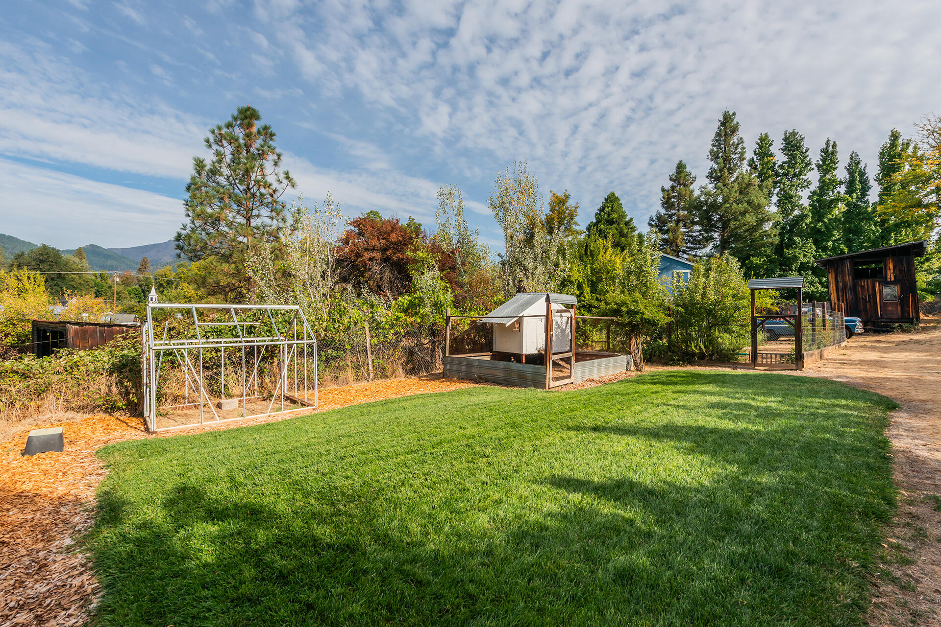 main property photo 80