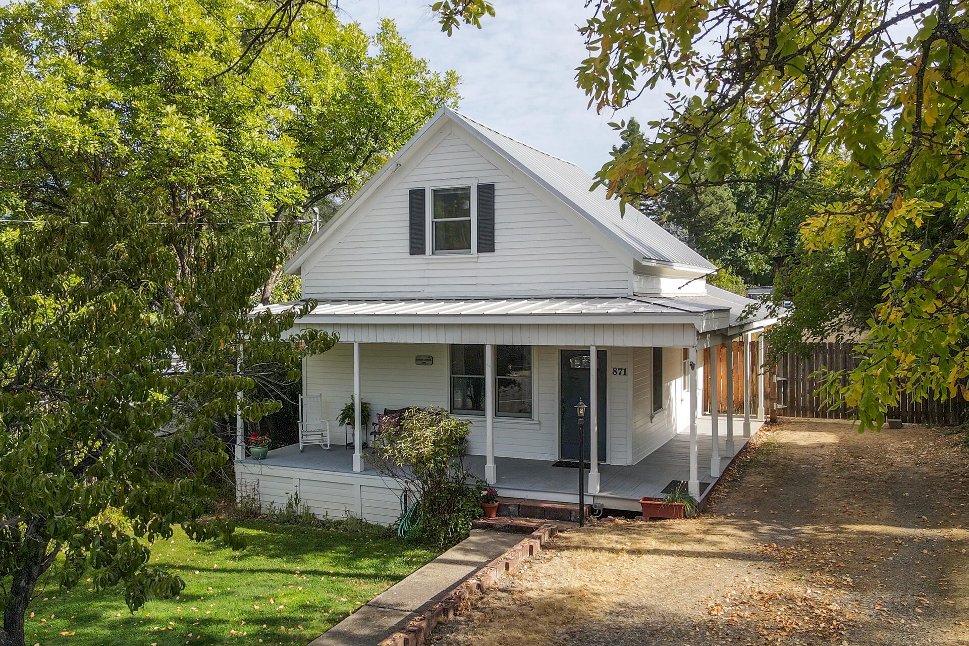main property photo 81
