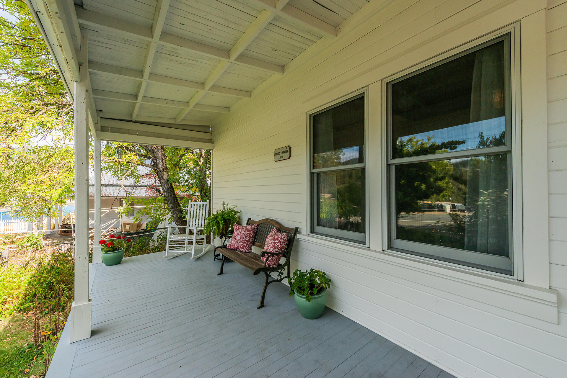 main property photo 94