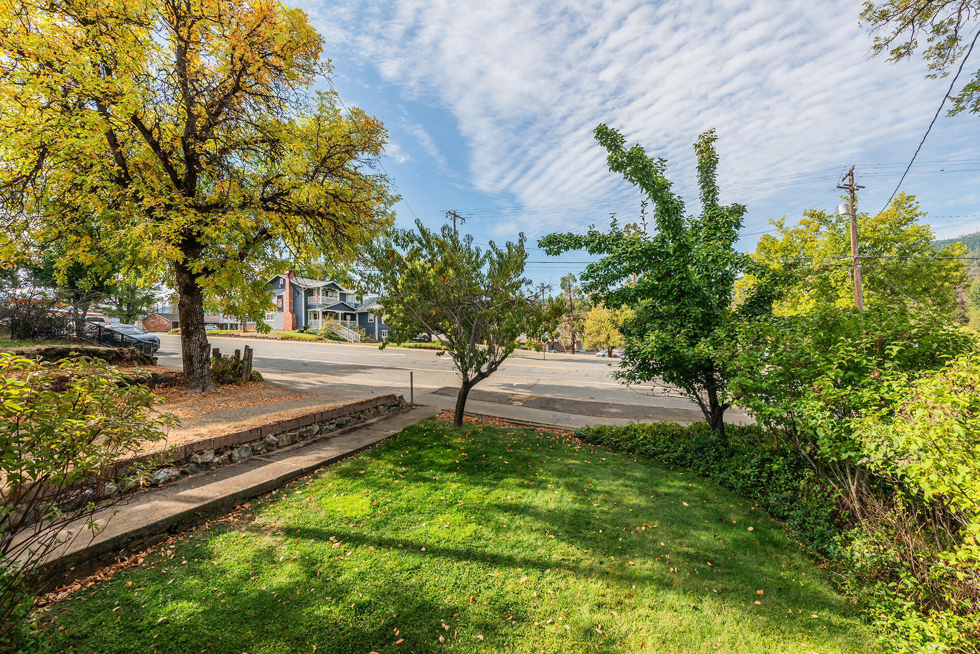 main property photo 98