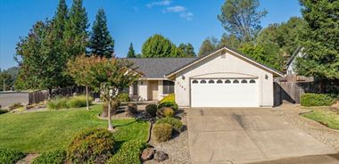 image of property with 3 Bed | 2 Bath | 1,420 Sqft