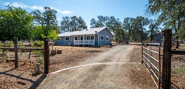 image of property with 3 Bed | 2 Bath | 1,740 Sqft