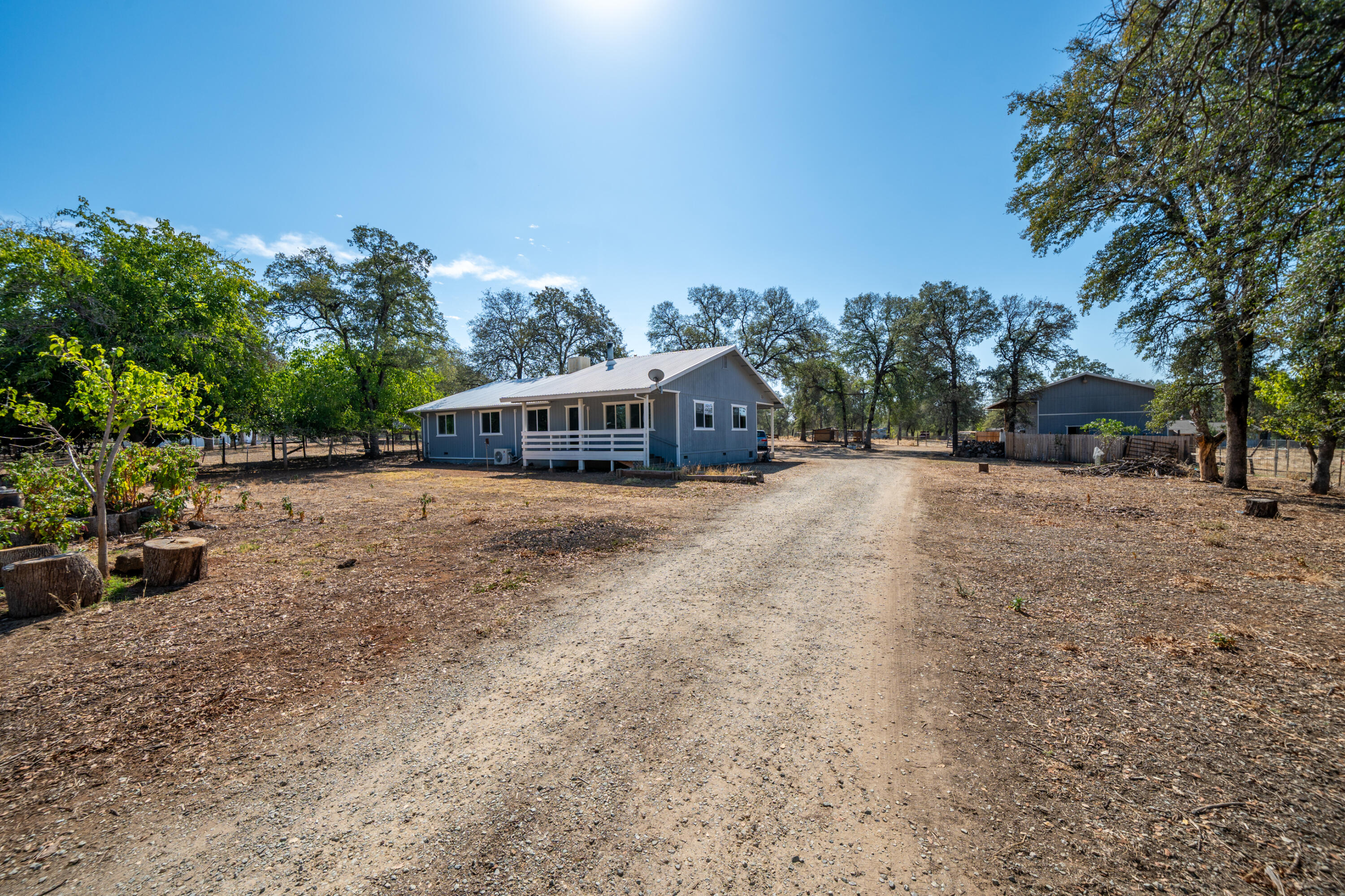 main property photo 43