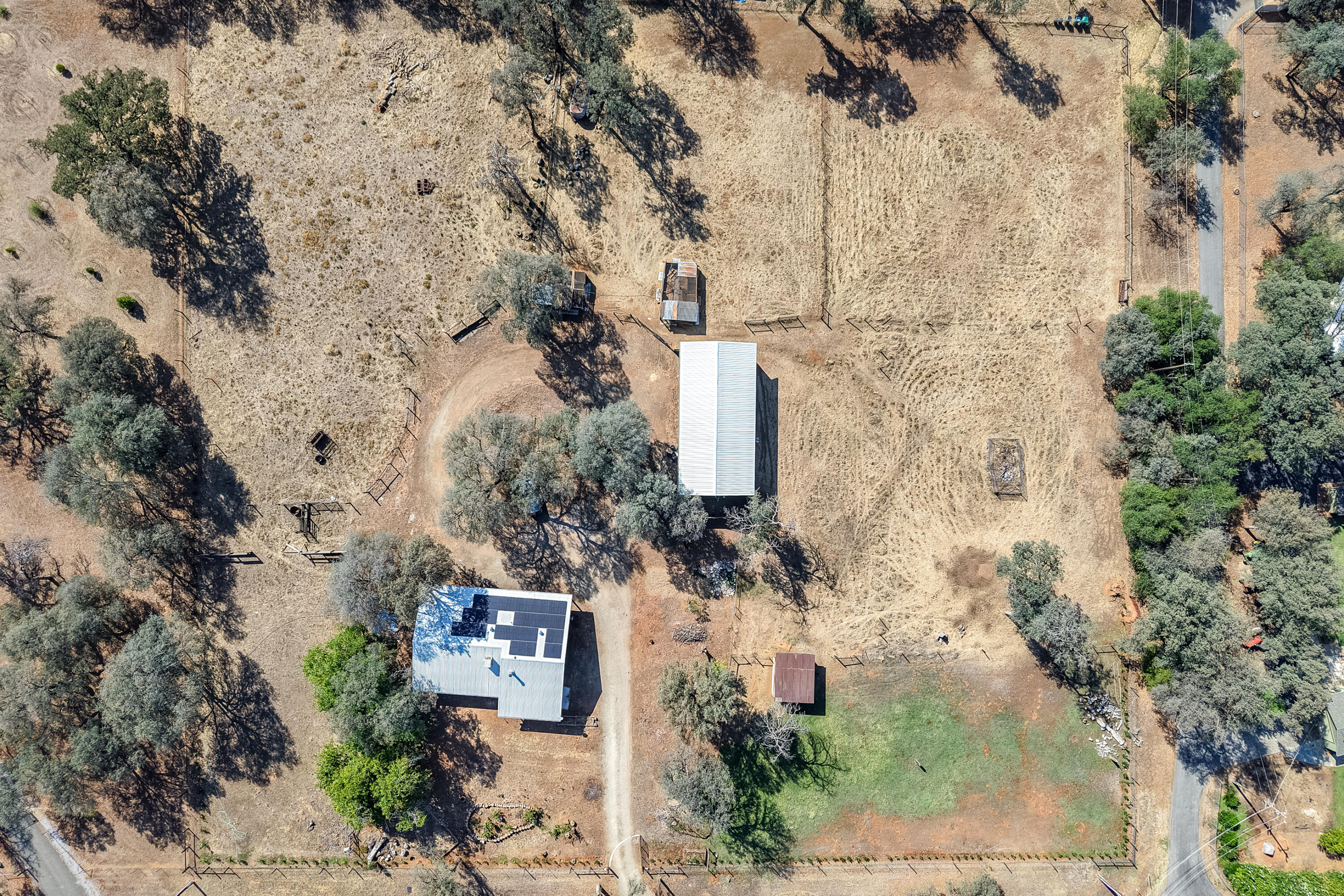 main property photo 50