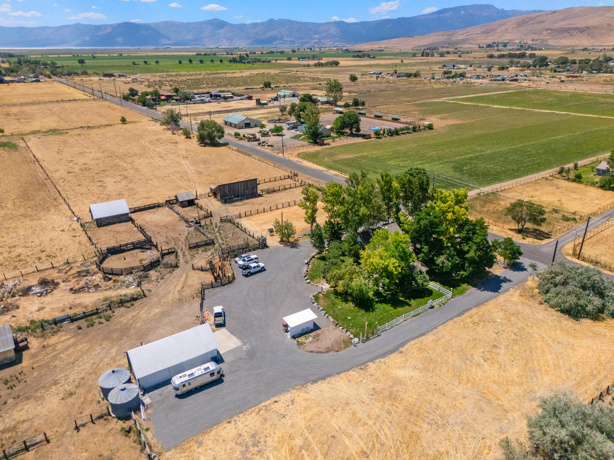 main property photo 25