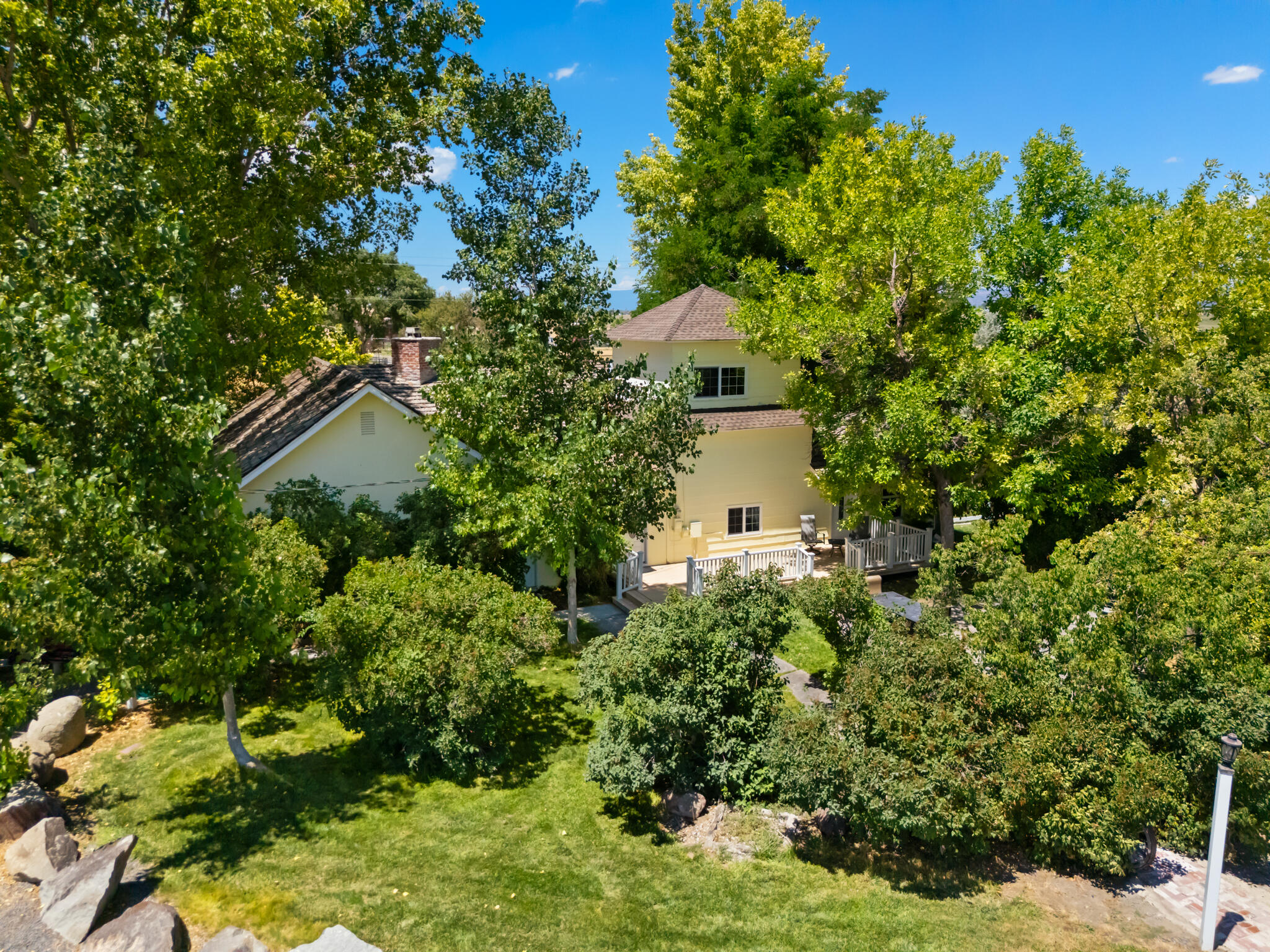 main property photo 32